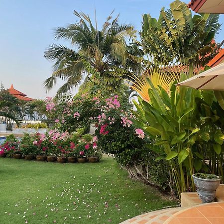 Villa Bougainvillea HHQ Buitenkant foto